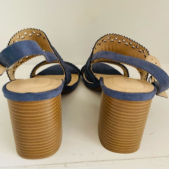 Andrew Geller Women's Erdana heeled sandals - Picture 10 of 14